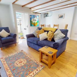Appledore Normas Cottage 2 bedrooms, hotel a Appledore