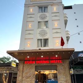 Khách sạn Xuân Dương – hotel w mieście Cửa Lô