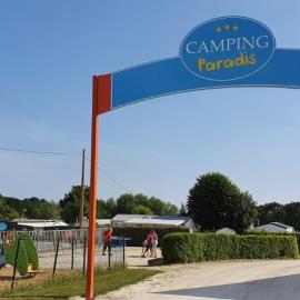 Camping Paradis de Rhuys, hotel v mestu Theix