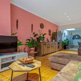 Nyumbani Stays, hotel a Boom