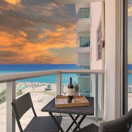 Tides Great condo on the beach Big promotions