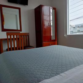 HOTEL DEL RIVER MONUMENTO, hotel en Sangolquí