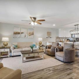 Lagoon Landing 202- Beautifully decorated condo with balcony & pool steps to beach & lagoon
