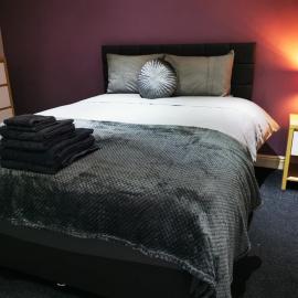 The Park Lane Haven - Contractors welcome