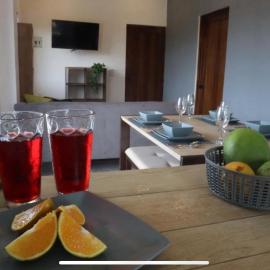 Apolo Apartment, near the beach with pool