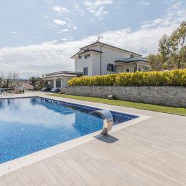 Villa Petrara, hotell i Luogosano