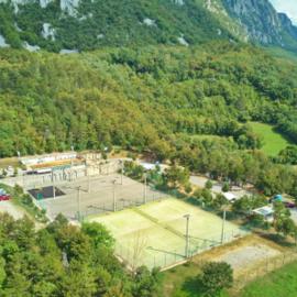 Kamp Tura- camping pitch only, hótel í Vipava
