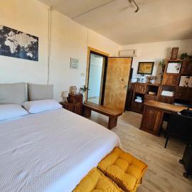 Cozy Room wtih Amazing Sea View of the Old Harbour