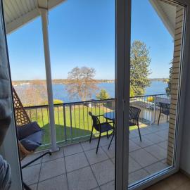 Monteurzimmer 2 Mit Seeblick, хотел в Цойтен