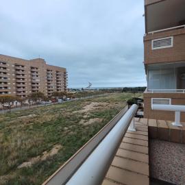 EDIFICIO JARDINES DEL MAR II en Magic World, hotel in El Borseral