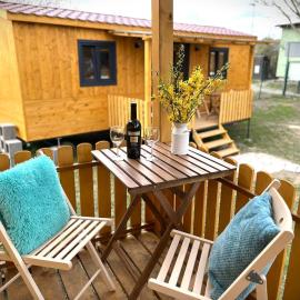 Sádky Lety, hotel in Lety