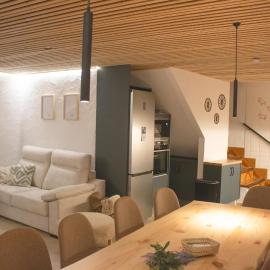 LaRueda Casa Rural, hotelli kohteessa Ayna