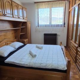 Center Heritage Two-bedroom Apartment: Teslić şehrinde bir otel