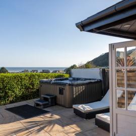 Pendine Sands Edith Villas - a luxury seaside home with beautiful sea views
