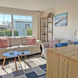 Chalet Zilt Ameland, hotel a Hollum
