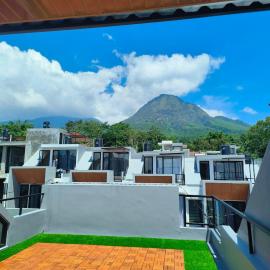 Villa Srikandi Caldera D5，特勒贡的飯店