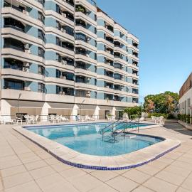 Apartamento Barra Tropical Residence