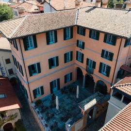 Palazzo Del Vicerè, готель у місті Леццено