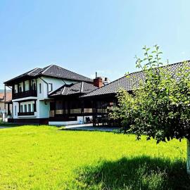 Pensiunea La Conac, hotel em Stăneşti