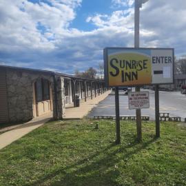 Sunrise Inn, hotel en Elkton