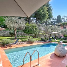 Villa Schlosser Lake Front & Private Pool