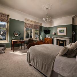 Riversdale House Bed & Breakfast, hotel in Llangollen