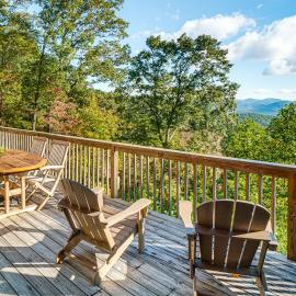 Mountain-View Home w/ Deck & Grill in Dahlonega