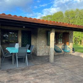 Chalet playa Rianxo, hotel in Rianjo