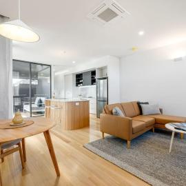 Pod Three - Luxurious 1 King Bedroom