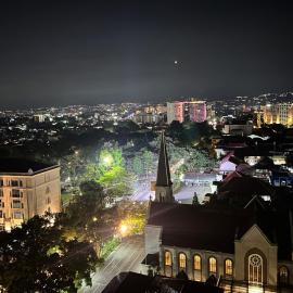 2BR Apt, El Royale Hotel, Braga, City Center, hotel en Bandung