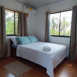 Coconut Lodge Maluhia: Pavones'te bir otel