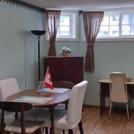1-bdrm apartment 3 min walk to McMaster University
