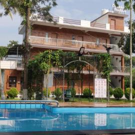 DOLPHIN ENCLAVE SERVICE STUDIO APARTMENTS, hotel a Kalpatta