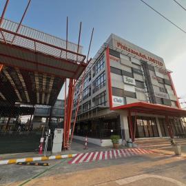 Phitsanulok United Hotel, hotel en Ban Wat Chan