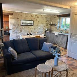Studio indépendant avec cour, hotel a Tennie