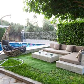 Luxurious Villa Anastasia, Hotel in Zíria