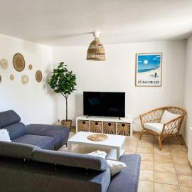 Appartement T3 avec jardin à 5km de la plage, hotel v destinaci Tarnos