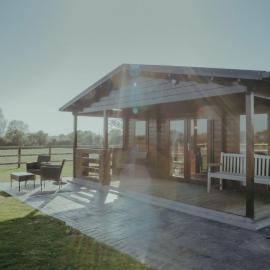 Ty Presto, Parc Y Fronwen, viešbutis mieste Newborough
