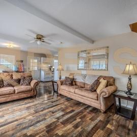 Large Beach Cabin, hotel a Lake Ozark