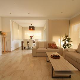 Beach House Castelldefels, hotel in Castelldefels