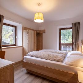 SAN PIETRO DOLOMITI Small Budget Hotel, hotel a Ortisei