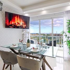 Cozy City Center 2BD Condo,