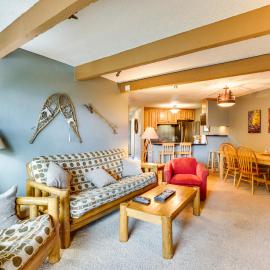 Silverthorne में, होटल Silverthorne Condo w/ Lake Views: 10 Mi to Skiing!
