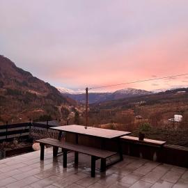 A home away from home, hotel v destinácii Sogndal