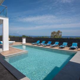 Gigi Star Luxury ApartVilla with Pool, Panoramic Sea View