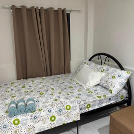 Vibrant Vibes Cozy Staycation II in Sorsogon City, hotel in Sorsogon