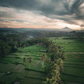 Ayu Duwur Beji