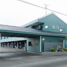 HOTEL ZEKU yoshida โรงแรมในYoshinaga