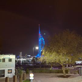 Cosy 2 bedroom modern flat close to transport link, Hotel in Gosport