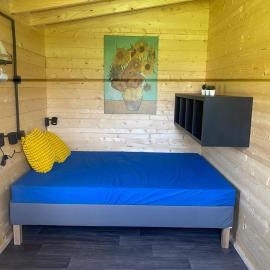 Woodland Cabin Camping de Regenboog, hotel a Šluknov